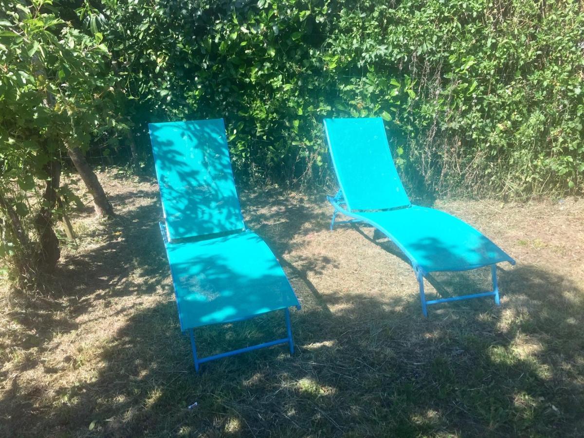 Les Maitres Sonneurs Bed and Breakfast Huriel Εξωτερικό φωτογραφία
