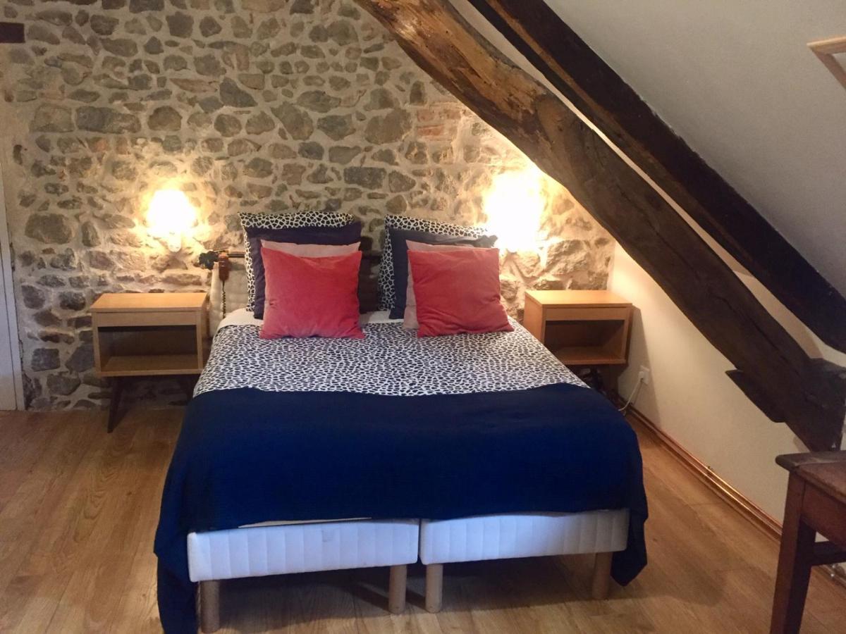 Les Maitres Sonneurs Bed and Breakfast Huriel Εξωτερικό φωτογραφία