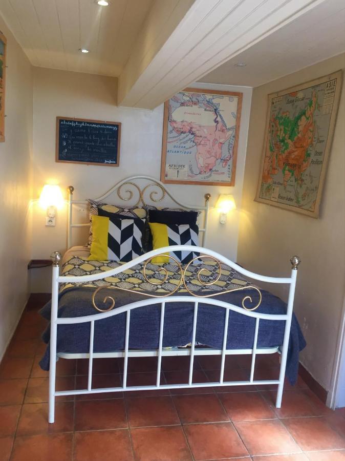 Les Maitres Sonneurs Bed and Breakfast Huriel Εξωτερικό φωτογραφία